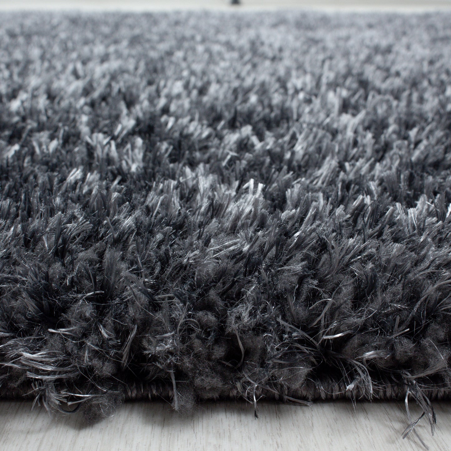 Shaggy Wohnzimmer Hochflor Teppich Glanz Garn Einfarbig Grau