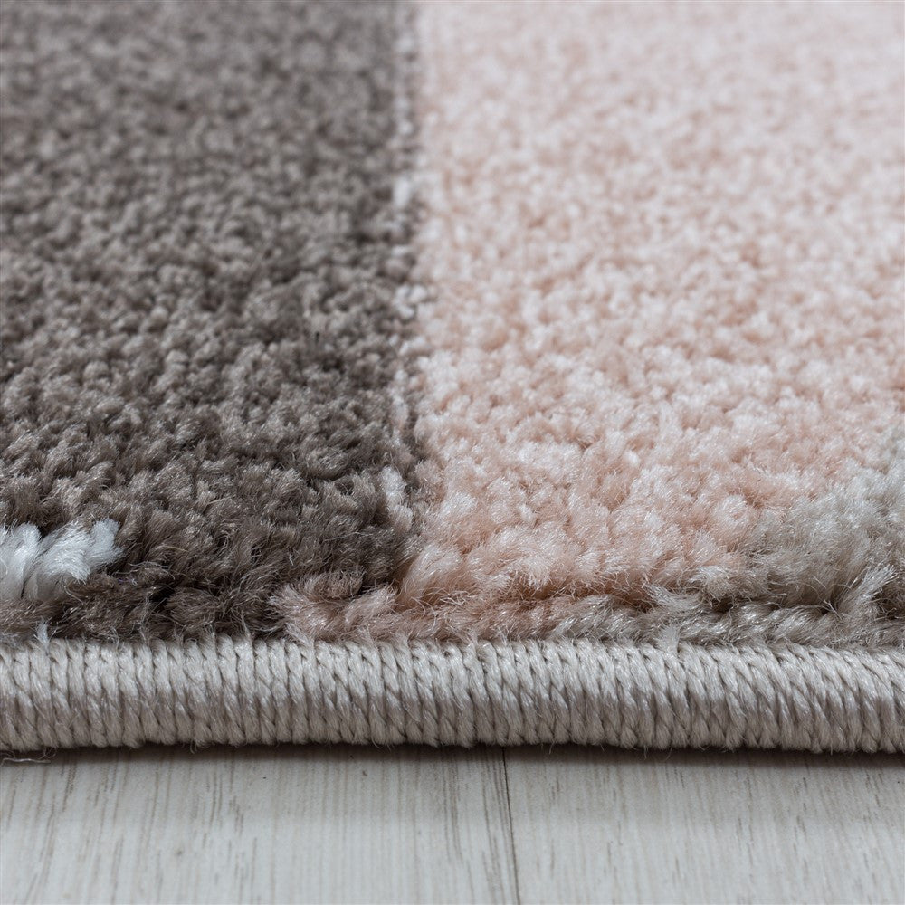 Wohnzimmerteppich Kurzflor Teppich Design Zipcode Dreieck Trapez Rose