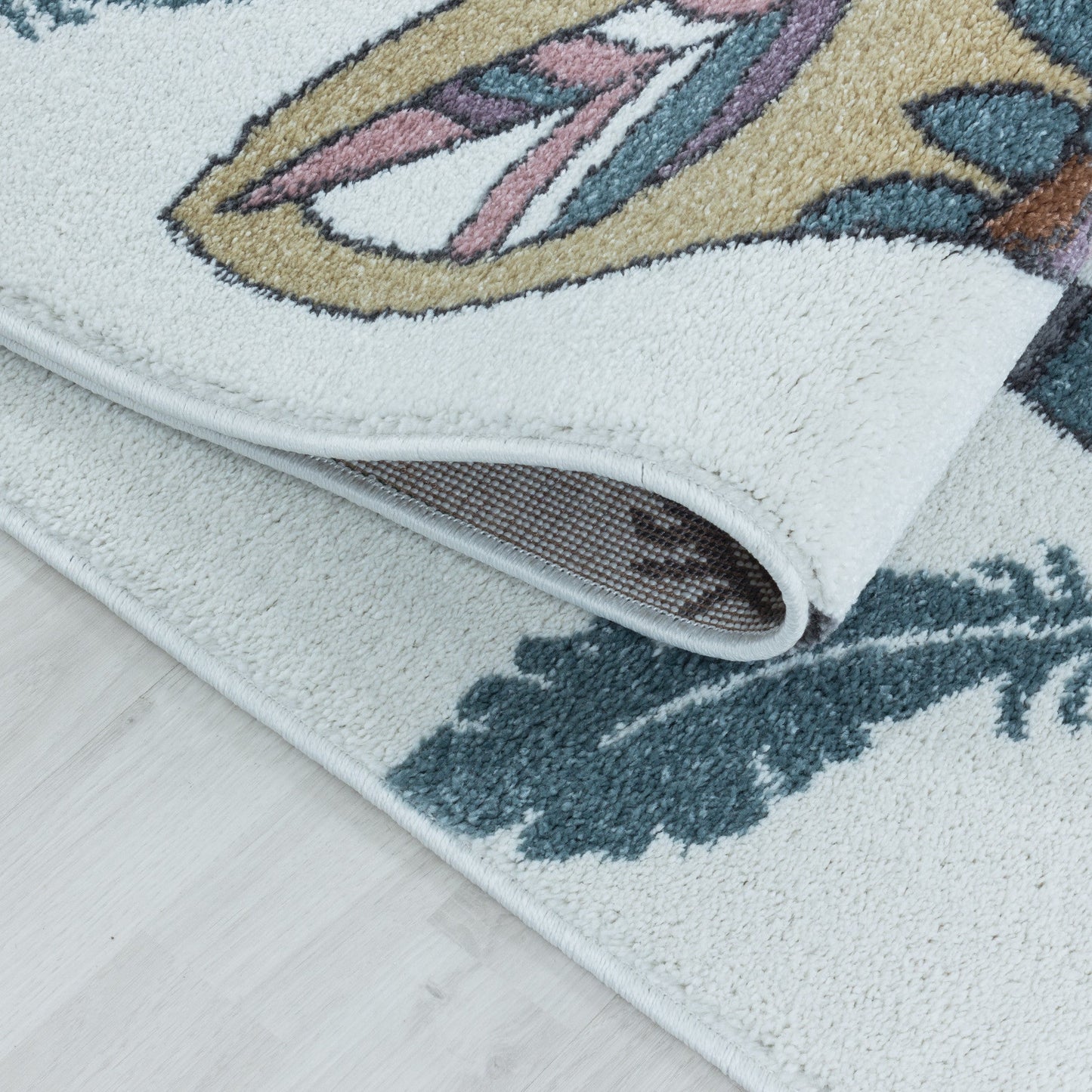 Kurzflor Kinderteppich Design Indianer Bär Feder Kinderzimmer Teppich Violet