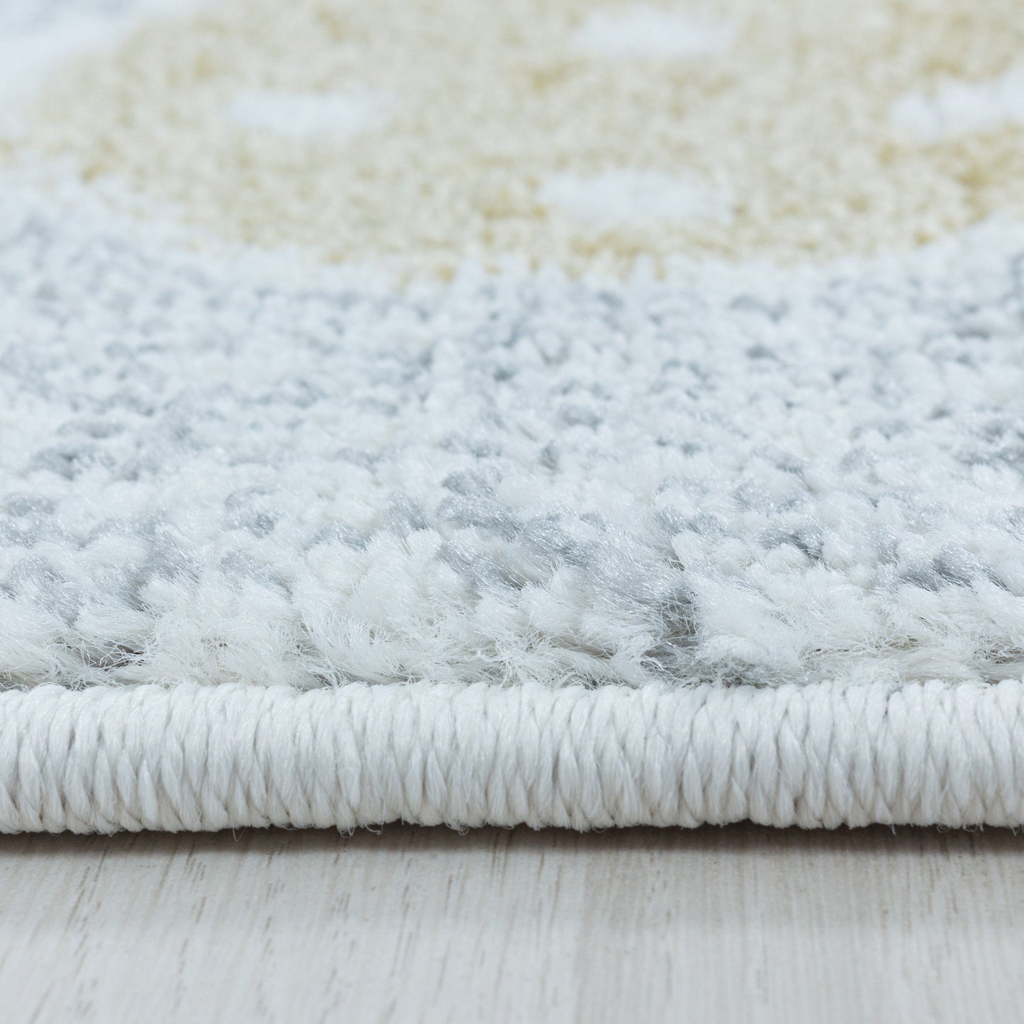 Kinderteppich Kurzflor Teppich Kinderzimmer Bunte Wolken Sterne Weich Weiss