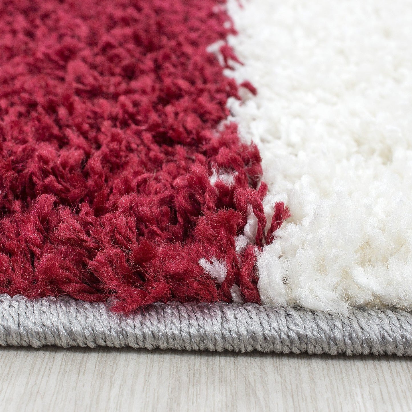 Hochflor Langflor Wohnzimmer Shaggy Teppich kariert Rot Weiss Grau