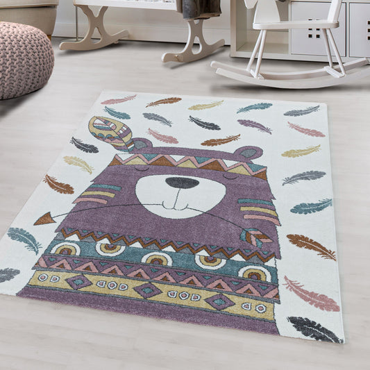 Kurzflor Kinderteppich Design Indianer Bär Feder Kinderzimmer Teppich Violet